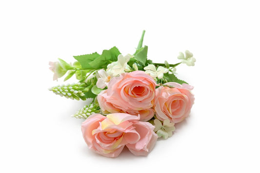 Buchet artificial 4 trandafiri roz pal cu flori albe decorative