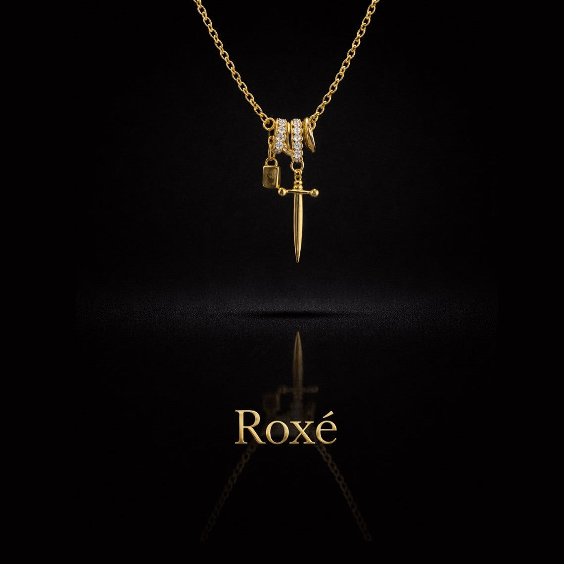 Colier auriu Roxe cu pandantiv sabie si charmuri elegante 40cm