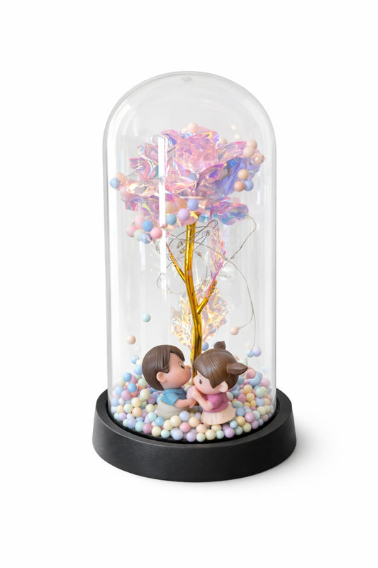 Cupola plastic cu trandafir irizat LED si 2 indragostiti, 20 cm, cutie cadou