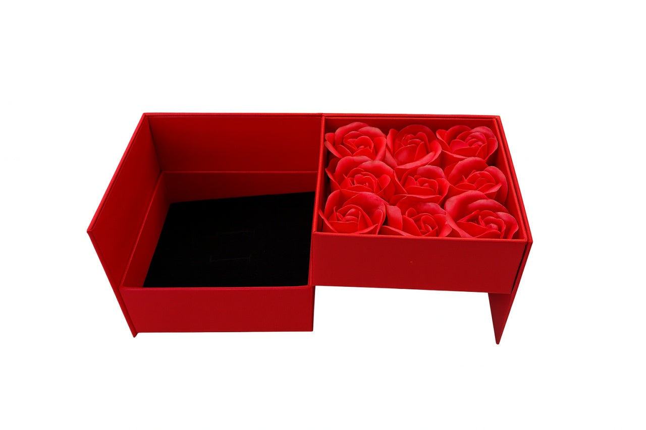 Cutie cadou 11x11x9.5 cm cu 9 trandafiri de sapun rosii, aranjament elegant Forever Love