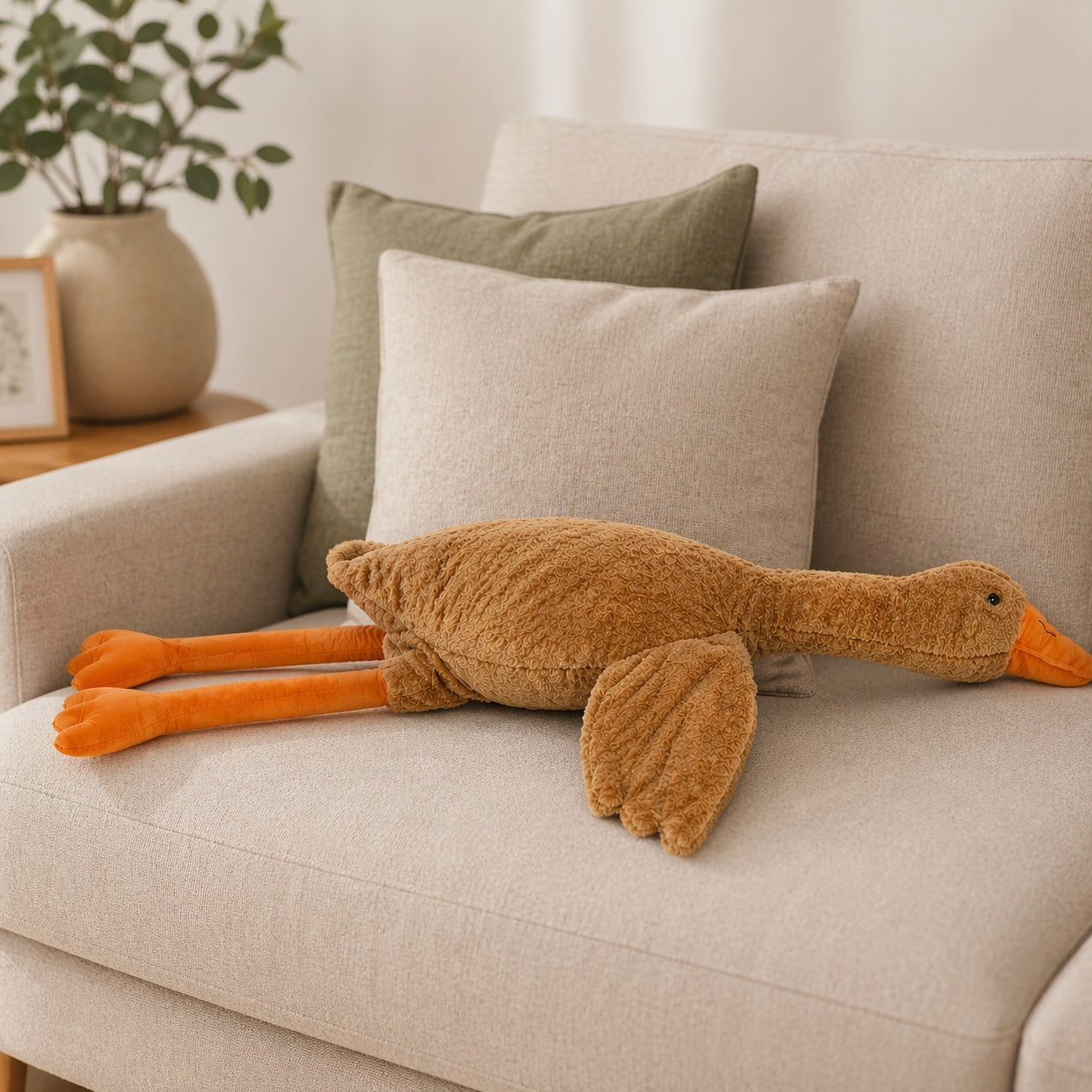 Jucărie de pluș gâscă maro 110 cm – pernă decorativă mare, moale și confortabilă
