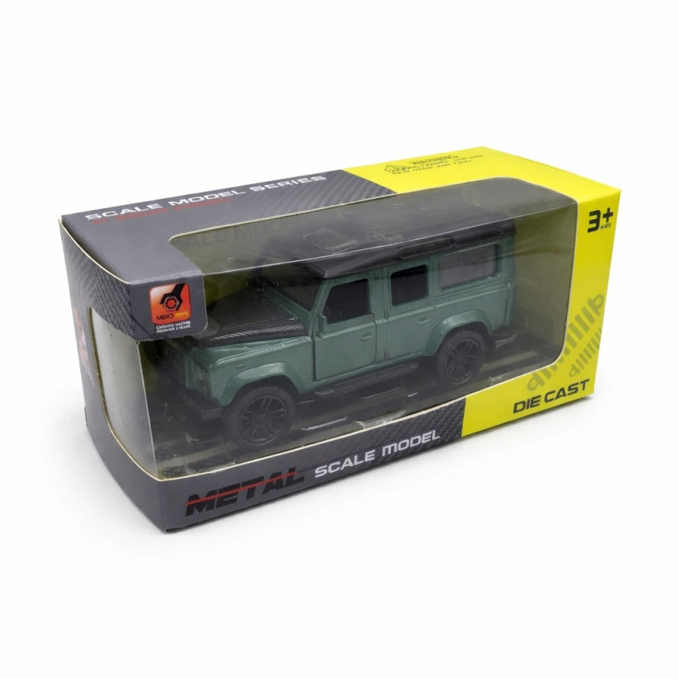 Macheta masina off road 4x4 verde 1:24 metal die cast, usi functionale, 15 x 7 cm