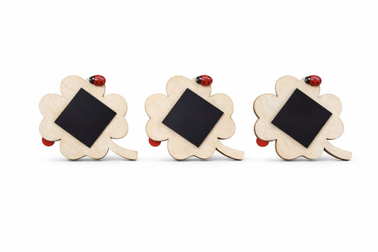 Magnet martisor din lemn forma de trifoi cu mesaj Primavara frumoasa 6x6cm