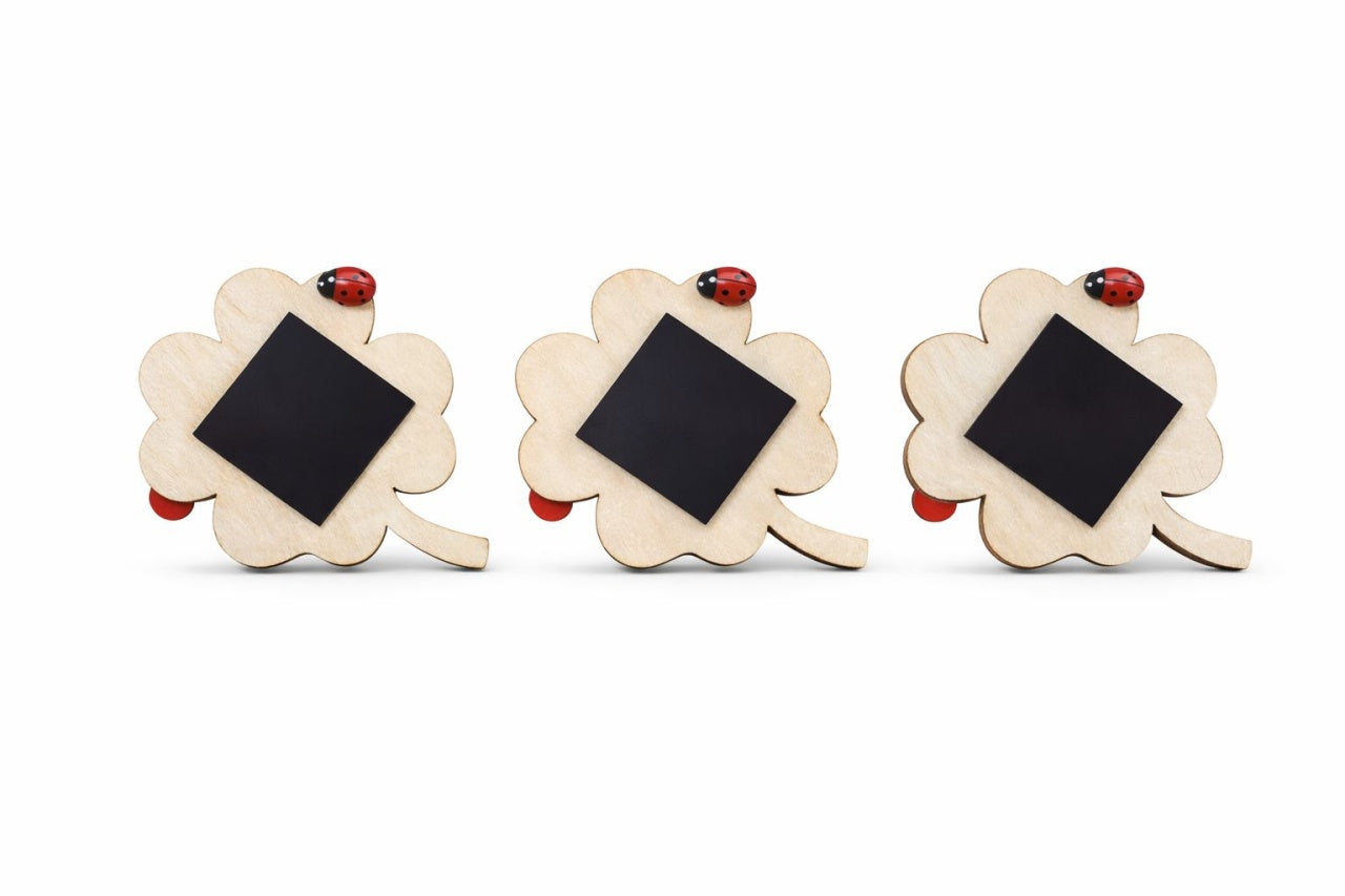 Magnet martisor din lemn forma de trifoi cu mesaj Primavara frumoasa 6x6cm