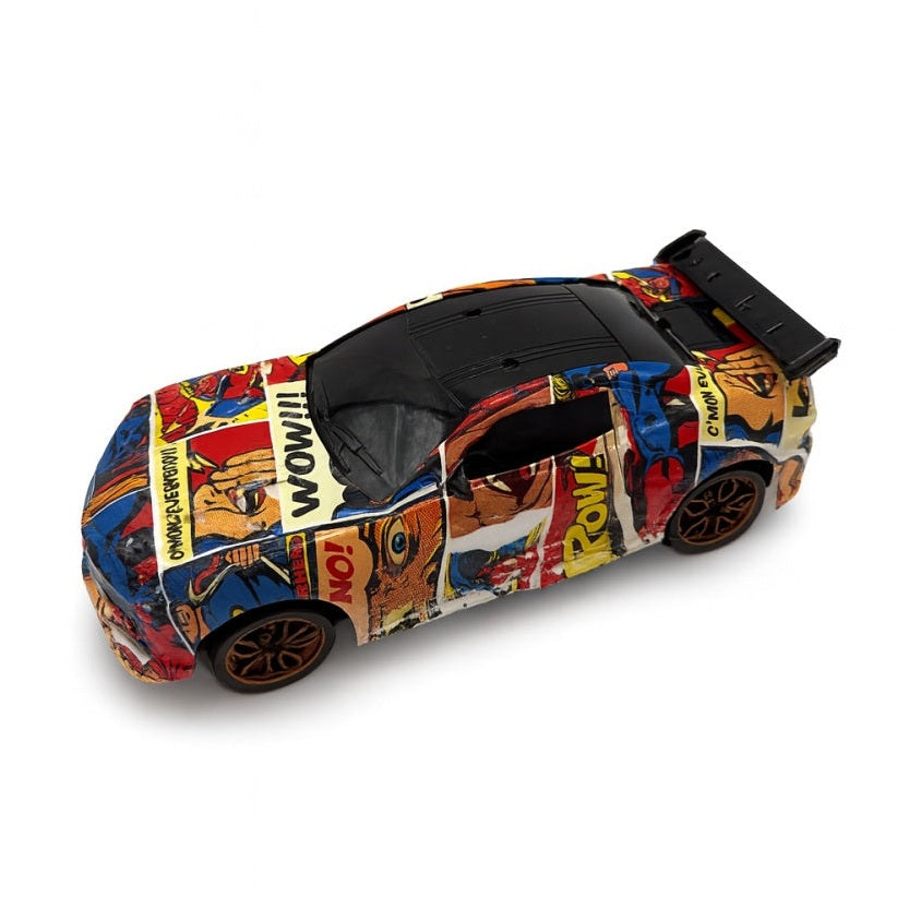 Masina Sport Comic 24x10 cm cu Baterii , Lumini, Sunete si Miscare, Design Pop Art