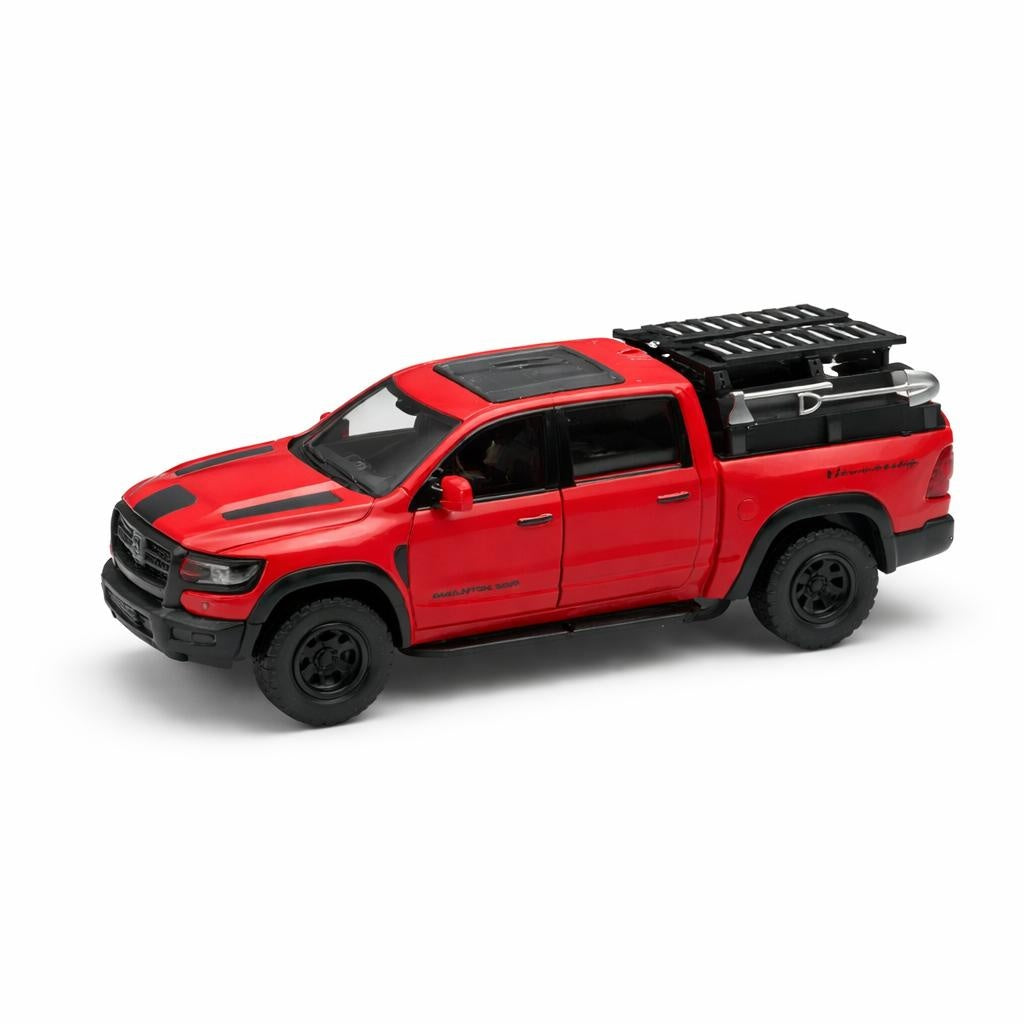 Masinuta pickup off-road metalica die-cast scara 1:32, rosie, portiere functionale, 3 ani+