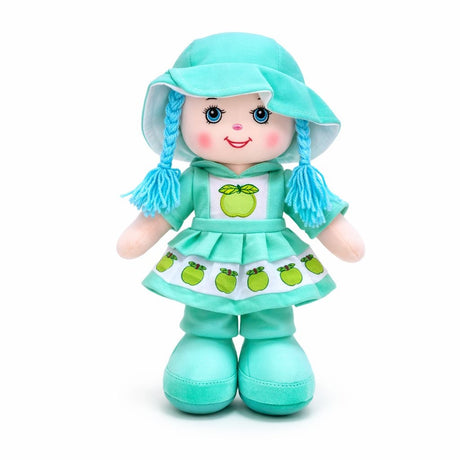 Papusa fetita textil 30 cm, rochie verde cu mere si palarie, recita Ingerasul, baterii incluse