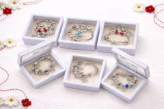 Set 12 Bratari Martisor Elegante, diverse modele, Cadou 1 Martie 9x9 cm