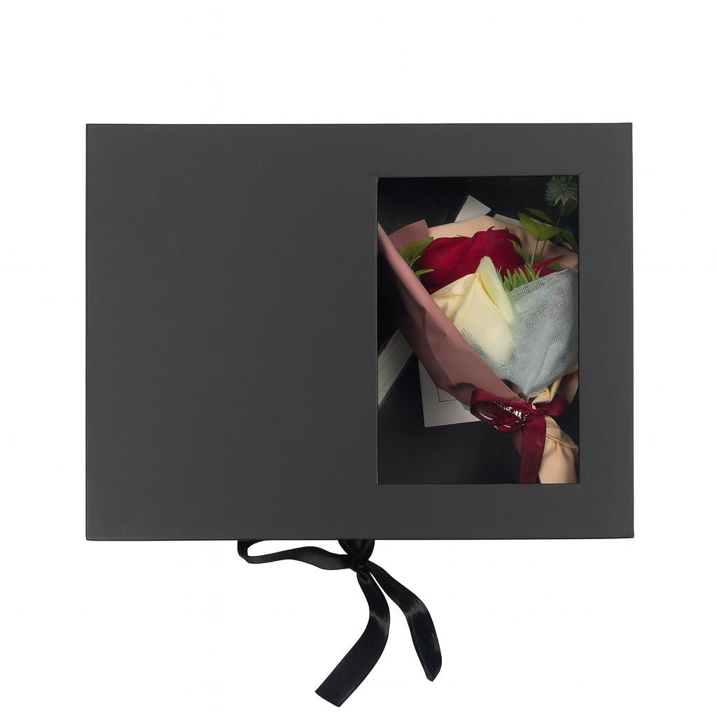 Set cadou premium 25x19x9.5 cm cu flori decorative si difuzor parfum, cutie eleganta + punga