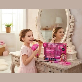 Set Fashion Makeup Playset pentru Fetite – Papuci, Uscator Jucarie si Accesorii, 25.5x19.5 cm, 3+