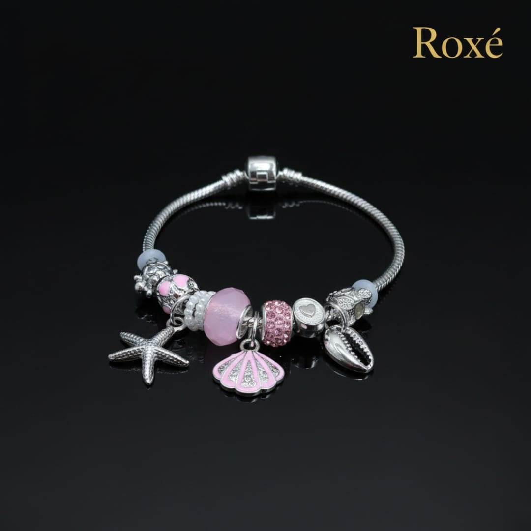 Bratara dama ROXE argintie cu charmuri marine si pandantive elegante, model chic