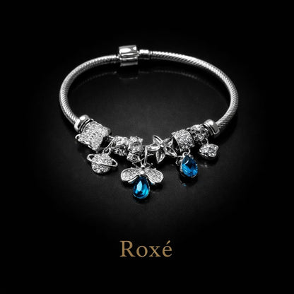 Bratara ROXE argintie cu albinuta charmuri elegante si cristale culori mixte