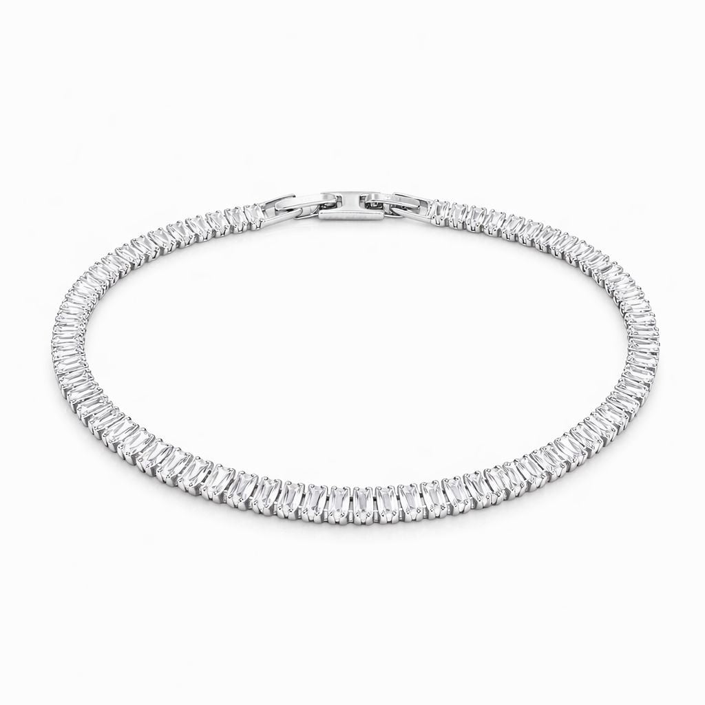 Brățară Roxé Argintie cu Cristale Dreptunghiulare Fine – Eleganță Subtilă, 18 cm