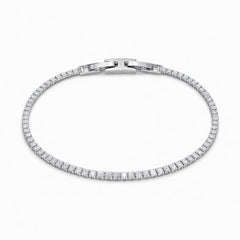 Brățară Roxé Argintie cu Cristale Fine – Strălucire Delicată, 17.5 cm