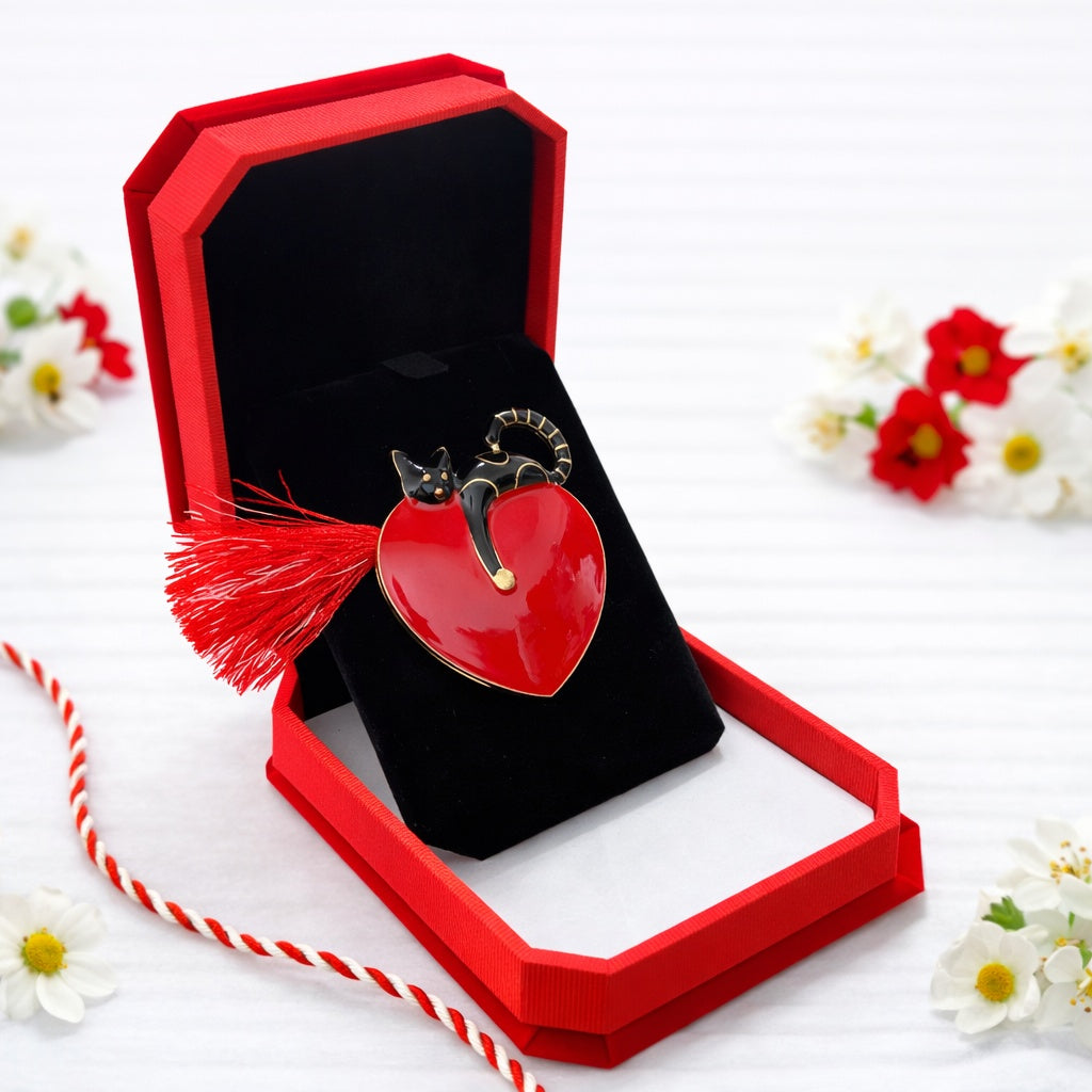 Brosa Inima Rosie Martisor cu Strasuri Negre in Cutie Luxury