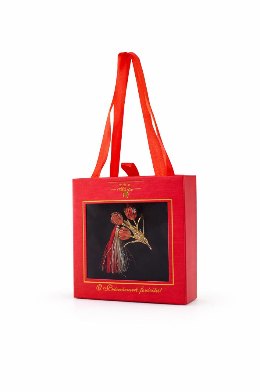 Brosa Martisor 5cm, buchet lalele, in cutie gentuta 7x7 cm cu fereastra, cadou 1 Martie