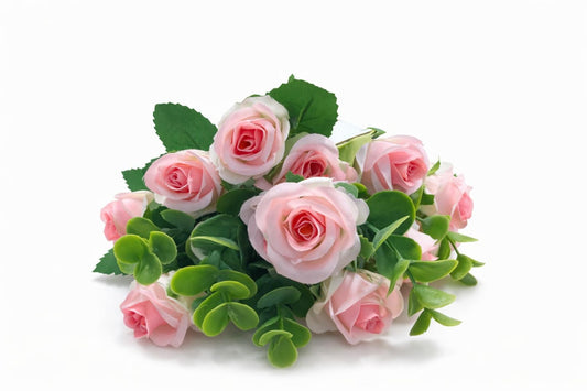 Buchet 11 trandafiri artificiali roz pal, frunze si eucalipt decorativ, 30cm