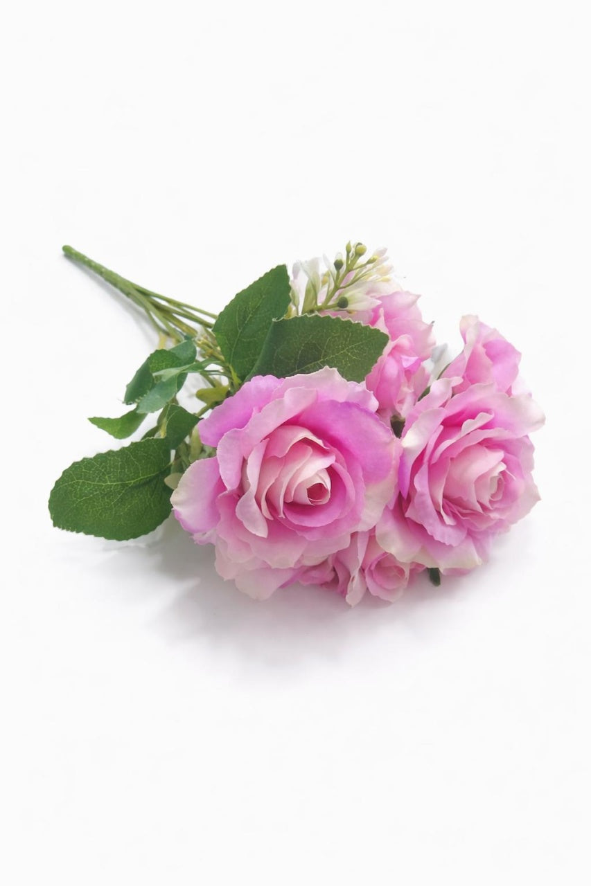 Buchet 7 trandafiri artificiali crem cu lila, frunze si boboci decorativi 30cm