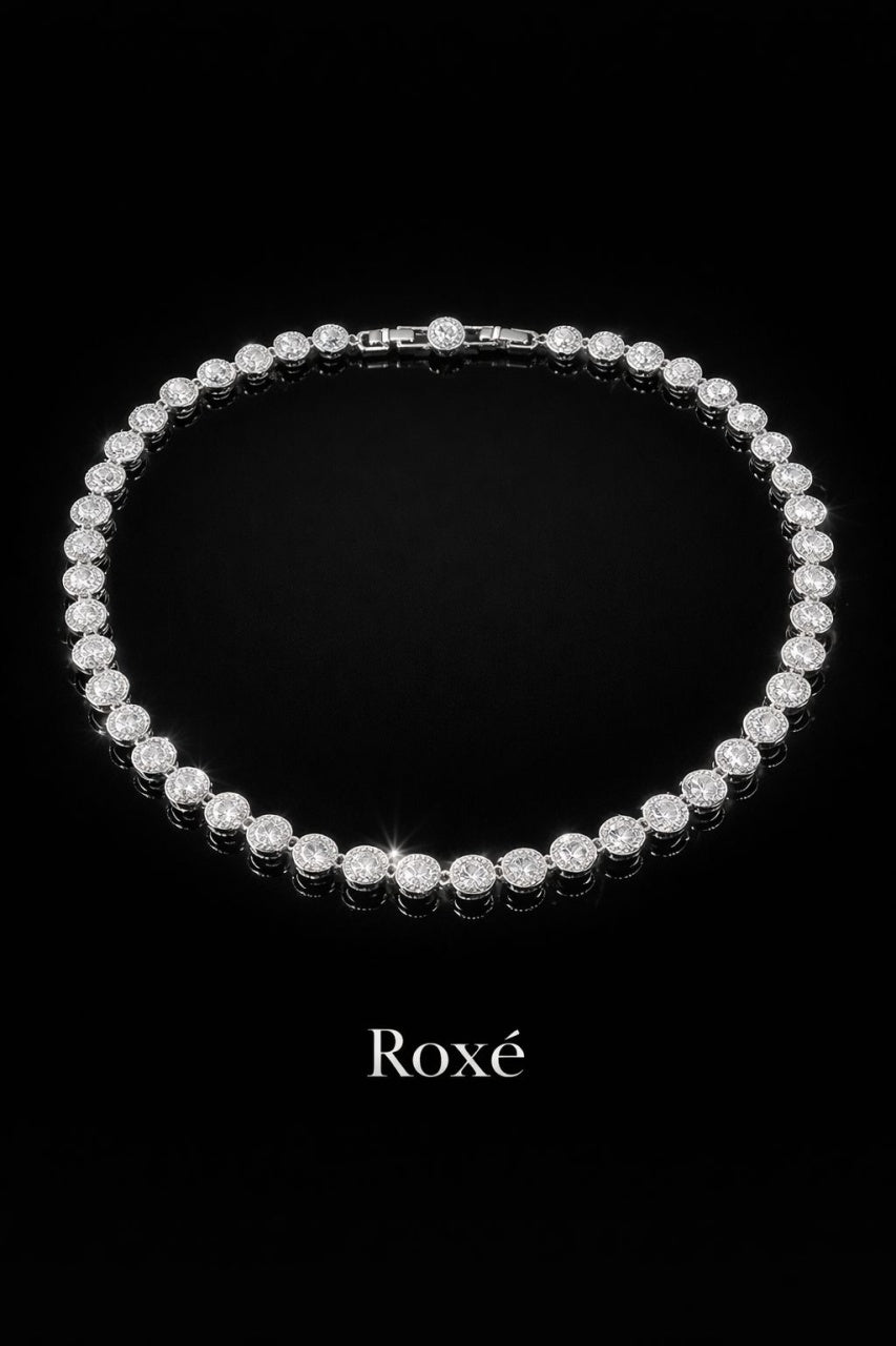 Colier Roxe argintiu cu cristale elegante, 40 cm, din material inoxidabil