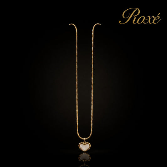 Colier Roxé auriu cu pandantiv inimioară albă – material inoxidabil, 40 cm, reglabil