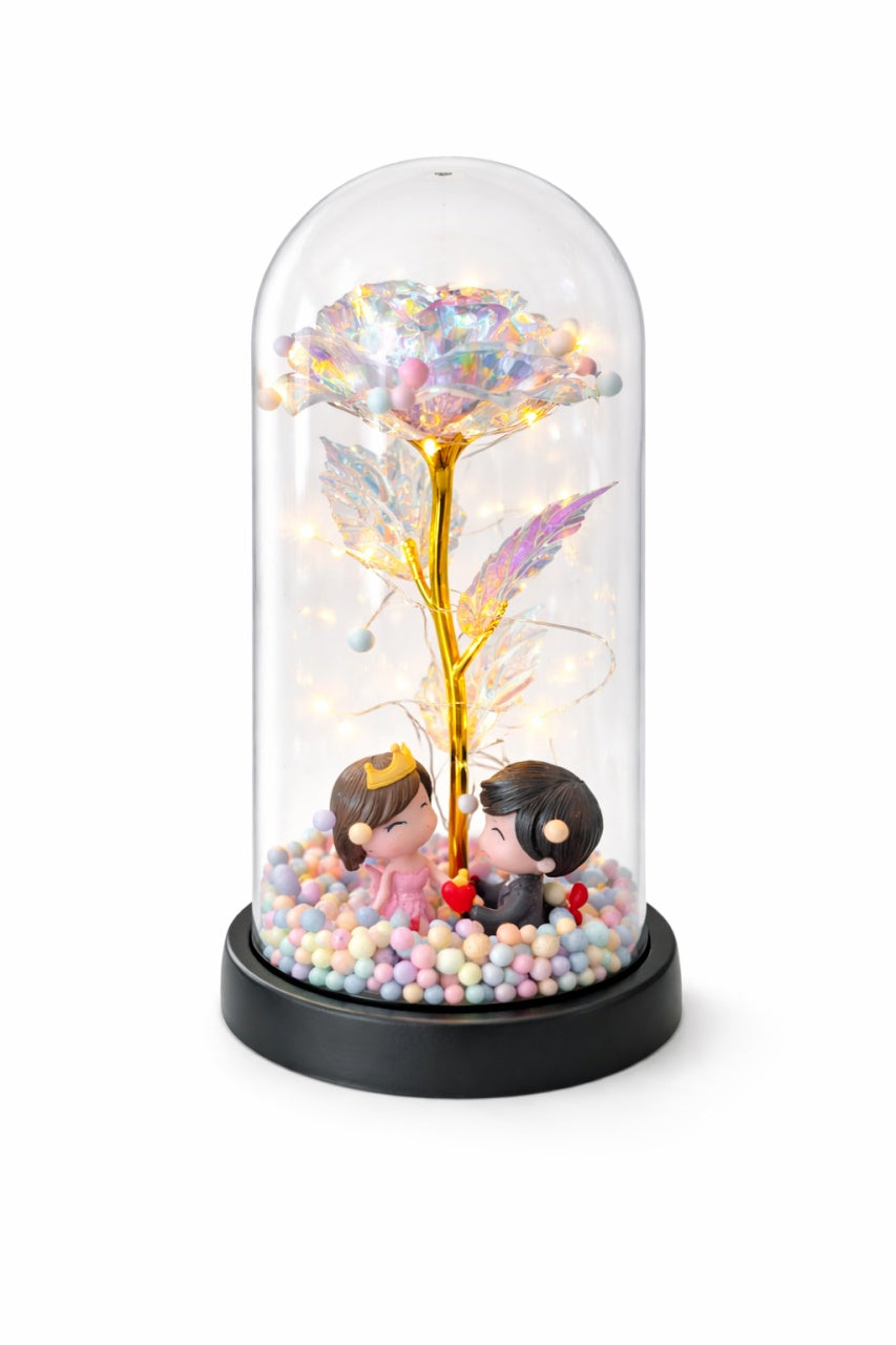 Cupola plastic cu trandafir irizat LED si 2 indragostiti, 20 cm, cutie cadou