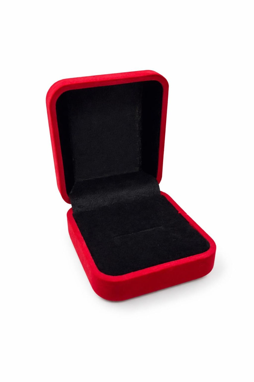 Cutie cadou catifea rosie 6x5x5 cm cu interior negru, pentru bijuterii sau martisor