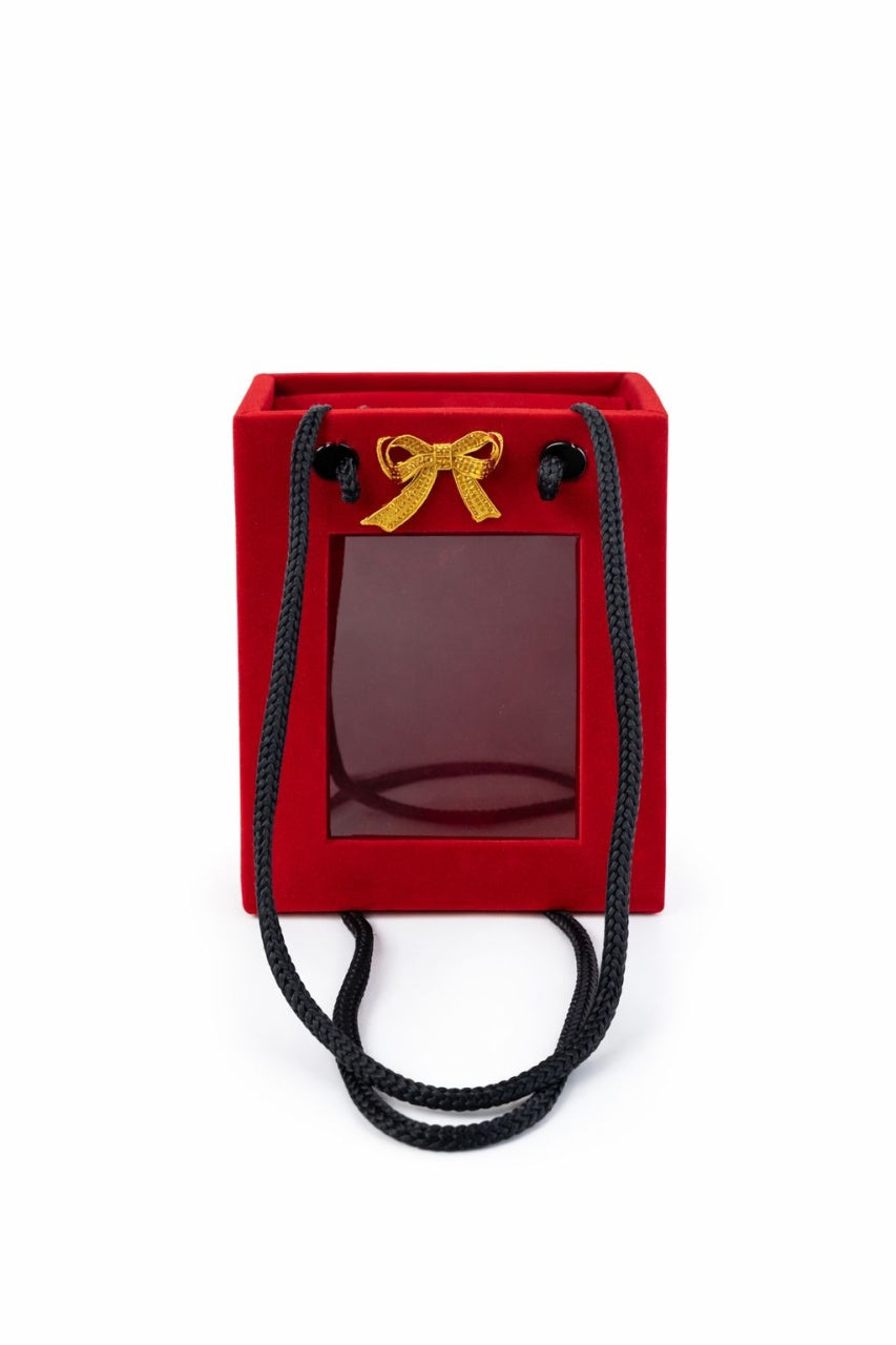 Cutie cadou din catifea rosie 6x9x3 cm cu fereastra si fundita, pentru bijuterii