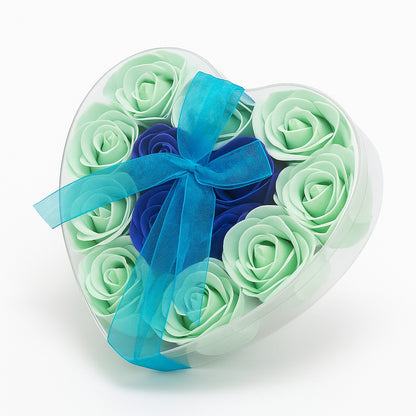 Cutie Inima cu 18 Trandafiri Sapun Blue Mint , Cadou Luxury 15x15 cm