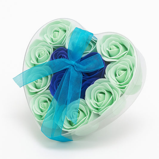 Cutie Inima cu 18 Trandafiri Sapun Blue Mint , Cadou Luxury 15x15 cm