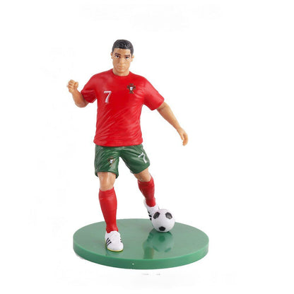 Figurina de colectie fotbalist cu minge si suport, 17 cm