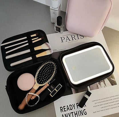 Geanta cosmetice roz cu oglinda LED reincarcabila, organizator machiaj, soft touch