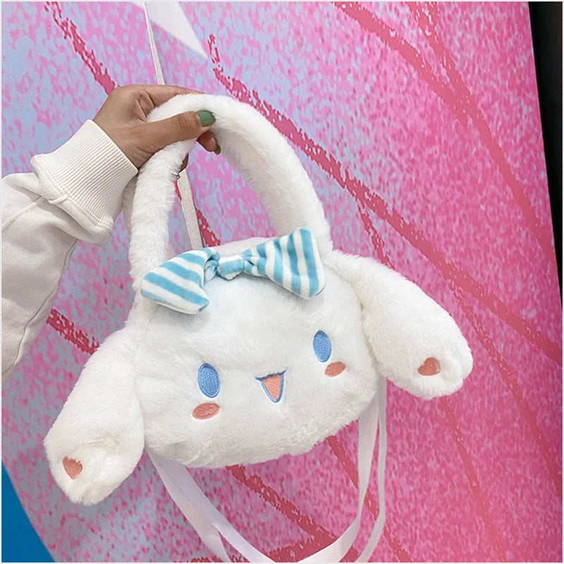 Geanta Pufos Cinnamoroll Fete, Model Kawaii cu Urechi 3D si Fundita, 25x20 cm