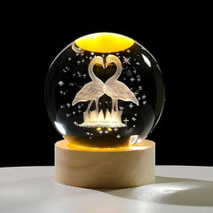 Glob Cristal 3D cu Pasari inima, LED si Baza Lemn, Decor Romantic 6 cm