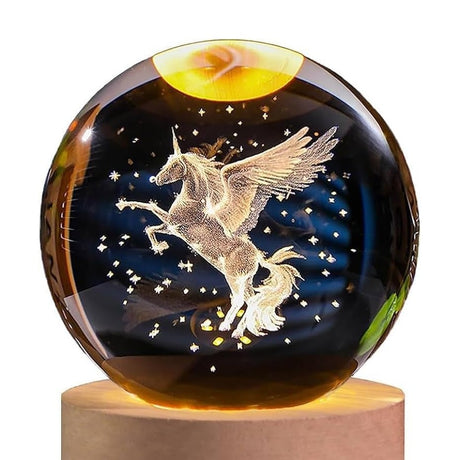 Glob Cristal 3D Unicorn Magic cu LED, 10 cm, Baza Lemn, Decor Fantasy