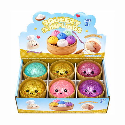 Jucărie Squishy Antistres Dumpling 8.5 cm cu Apă și Sclipici, Model Aleatoriu, Moale și Elastică