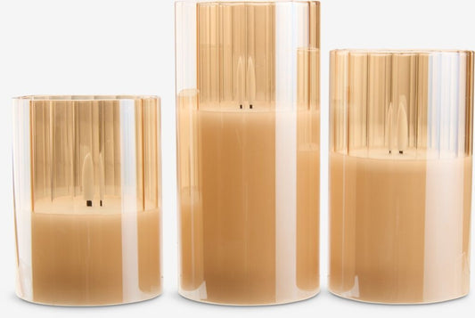 Lumanare decorativa in pahar auriu fumuriu , design elegant, ambient cald