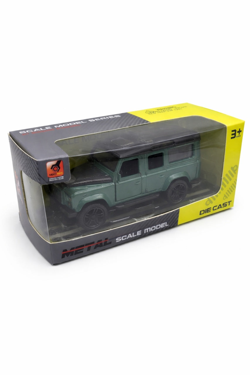 Macheta masina off road 4x4 verde 1:24 metal die cast, usi functionale, 15 x 7 cm