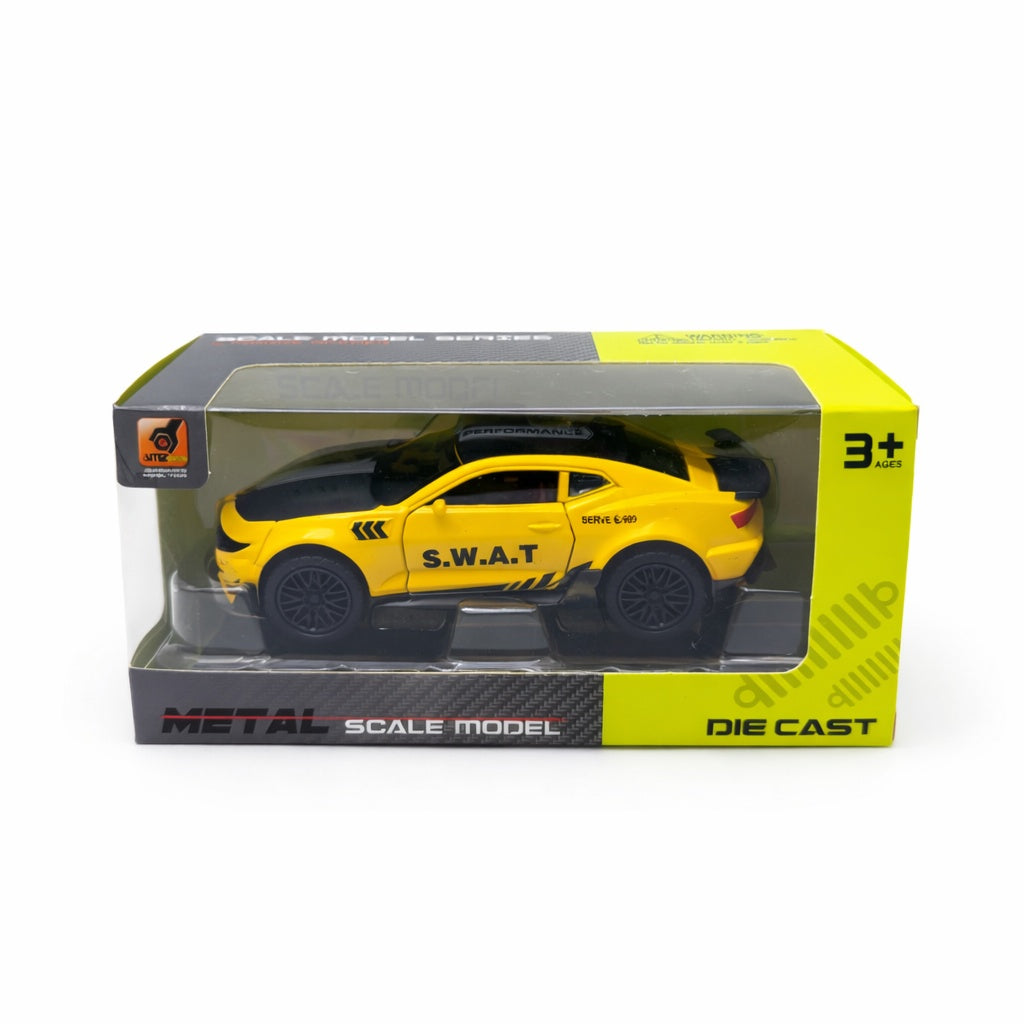 Macheta masina sport galbena S.W.A.T 1:24 metal die cast, usi functionale, 15.5 x 7 cm
