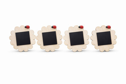 Magnet martisor din lemn rotund cu mesaj 1 Martie, culori diverse, 6x6cm