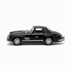 Masinuta Clasica Die-Cast Metal 1:32 Negru Cu Sunete Lumini Usi Deschise 18.5cm