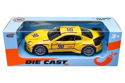 Mașinuță galbenă din metal cu uși deschise, model sport, dimensiuni 14x6.5x5.5 cm