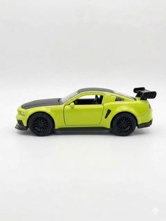 Masinuta metalica sport verde macheta auto die cast 15.5x7 cm