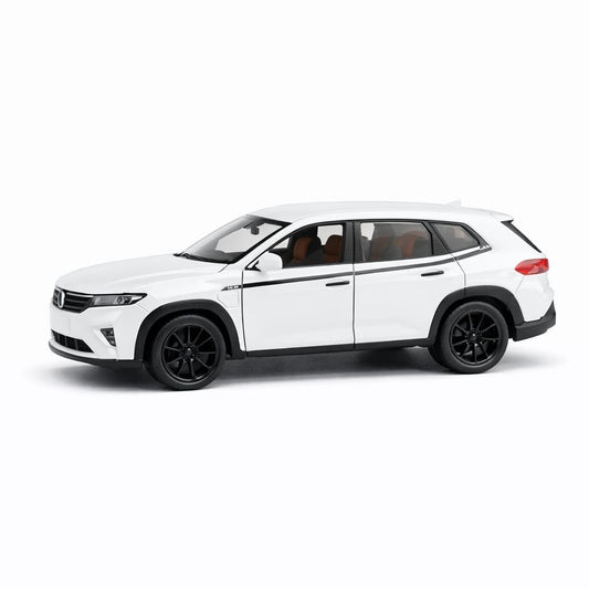 Masinuta metalica SUV alb cu interior maro si usi functionale scara 1:32