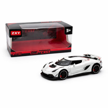 Masinuta sport metalica die-cast scara 1:32, alba cu accente rosii, spoiler, portiere functionale, 3+