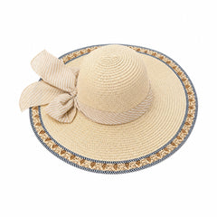 Palarie de vara eleganta bej cu funda decorativa pentru plaja si vacante