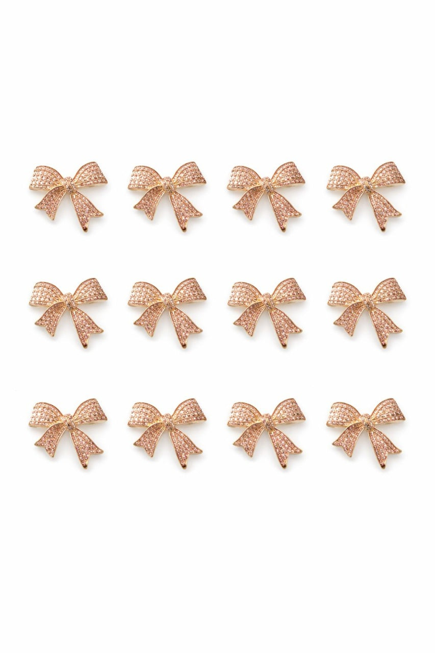 Set 12 brose Martisor, 5 cm, Funda, Cadou 1 Martie