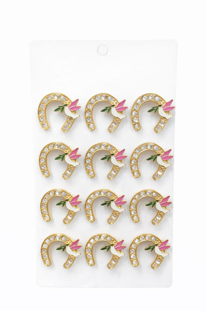 Set 12 brose Martisor pe carton prezentare, 17x10 cm, Cadou 1 Martie, Potcoava cu porumbel