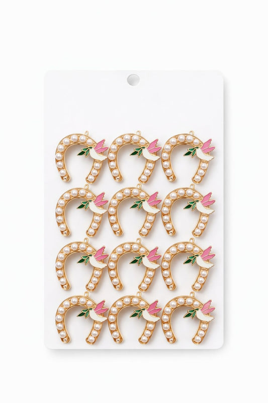 Set 12 brose Martisor pe carton prezentare, 17x10 cm, Cadou 1 Martie, Potcoava cu porumbel