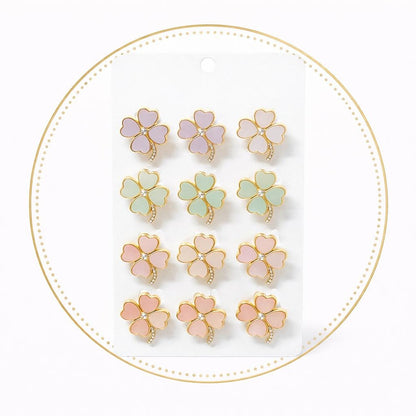 Set 12 brose martisor trifoi auriu cu strasuri, culori pastel asortate 15x9cm