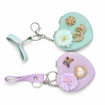 Set 12 oglinzi cosmetice 7 cm, model inimă, design elegant cu breloc